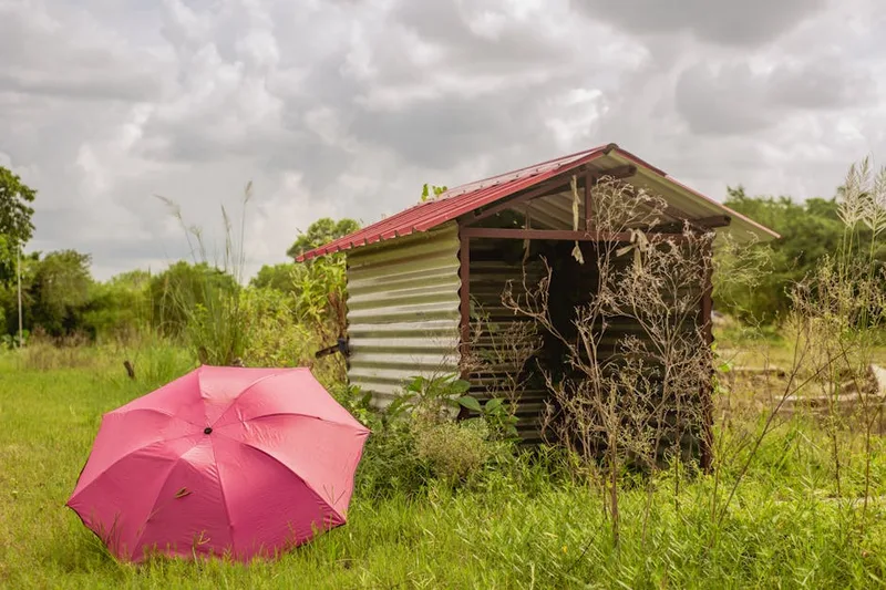 angling umbrella shelter , photo from Pexels